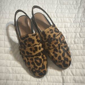 Aerosols size 7.5 leopard print flat slingbacks.